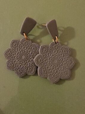 Clay + Noble Floral Mandala Drop Earrings in Green